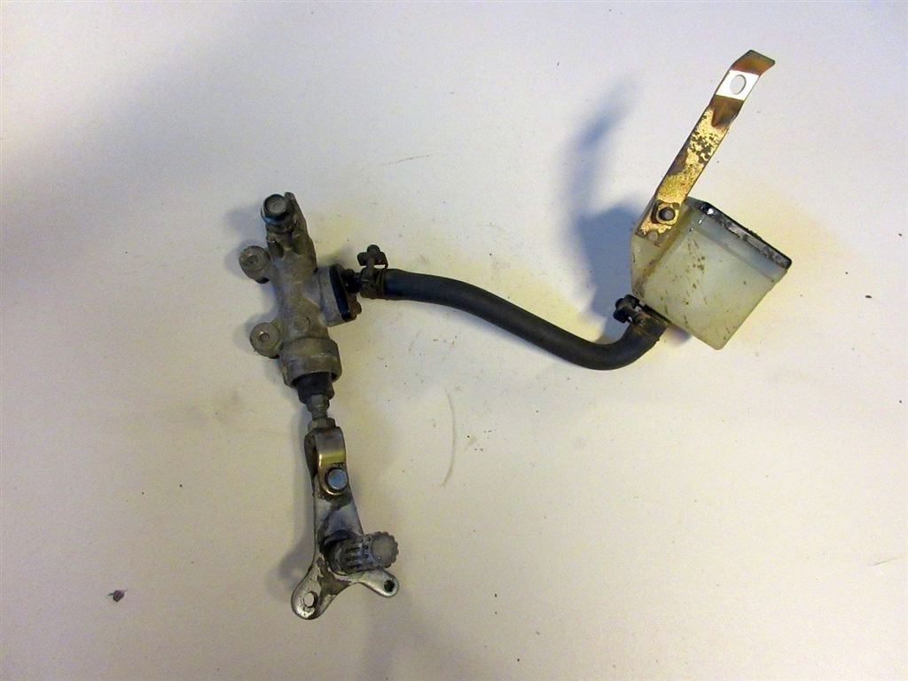 Suzuki GSX600F rempomp achter achterrempomp GSX600 GSX 600 F, Motoren, Ophalen of Verzenden, Gebruikt