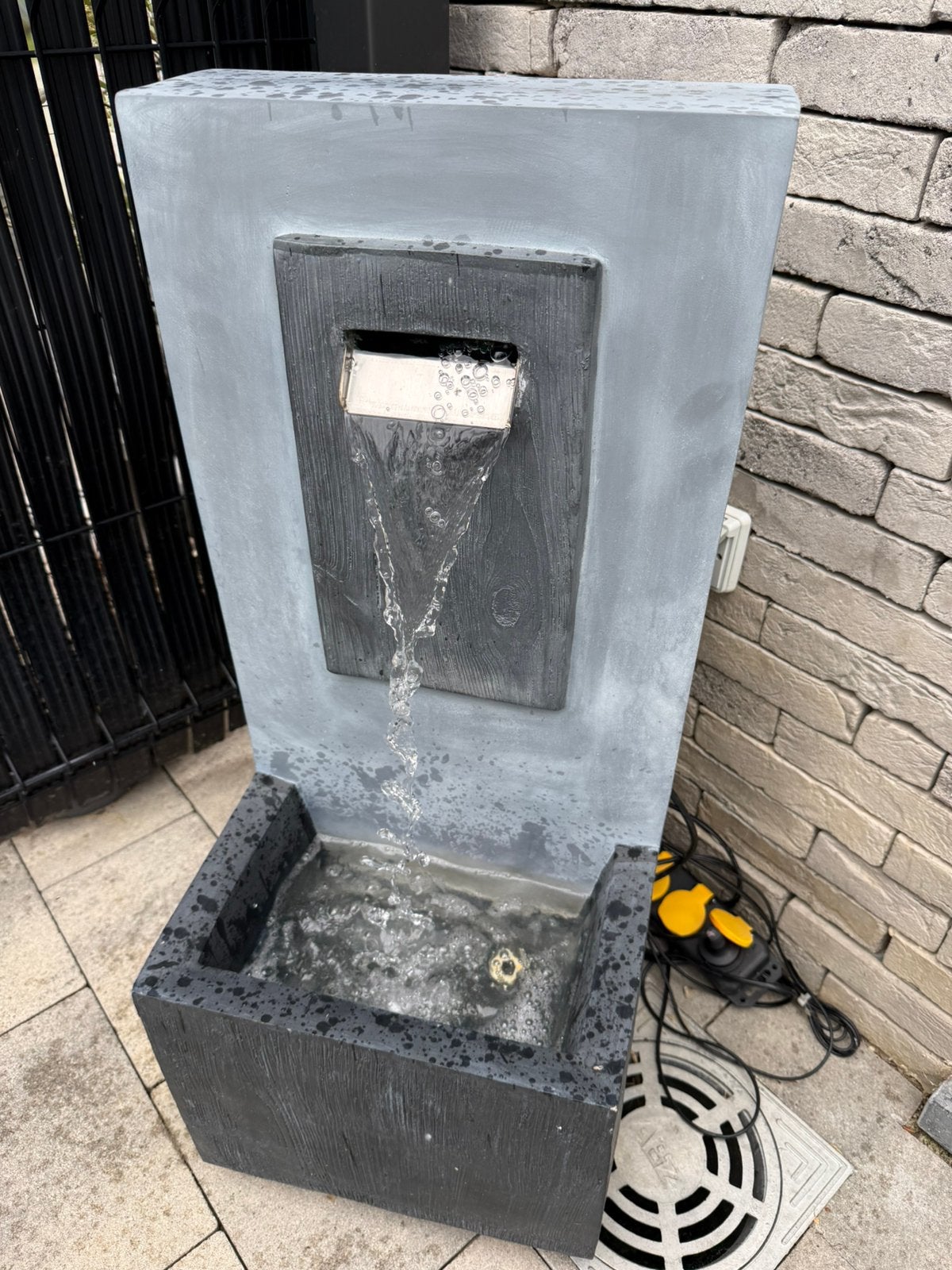 Fontaine à eau pour terrasse ou jardin, Enlèvement, Comme neuf