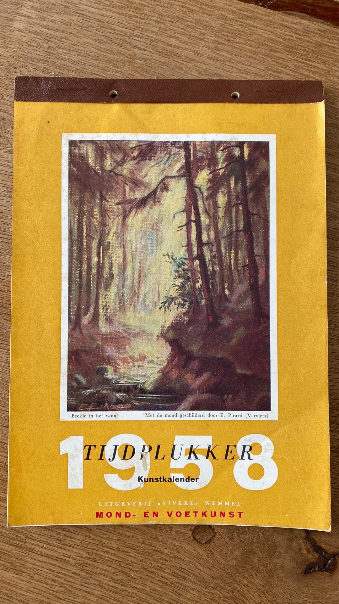 Tijdplukker 1958 kunstkalender Mond- en voetkunst, Ophalen of Verzenden, Jaarkalender, Zo goed als nieuw