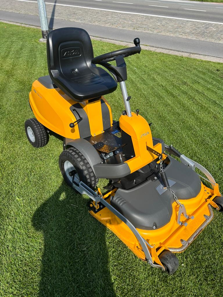 stiga villa zitmaaier te koop, Enlèvement, Comme neuf, Fonction de mulching, Moins de 90 cm