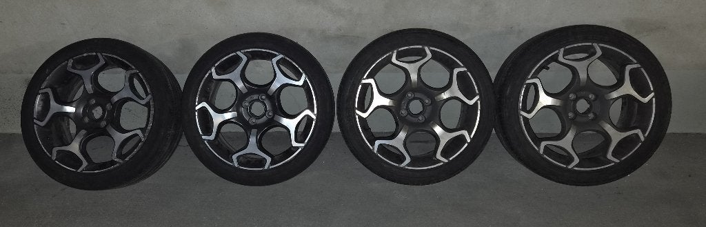 4x Jantes Fiat Abarth Punto EVO, Autos : Pièces & Accessoires, Pneus été, 205 mm, 17 pouces, Enlèvement