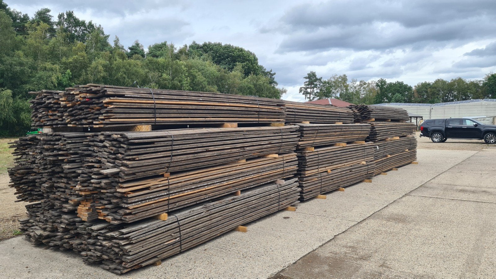 Festivalvloerplanken recuperatiehout – per bundel – €125, Doe-het-zelf en Bouw, Hout en Planken, Ophalen, Plank