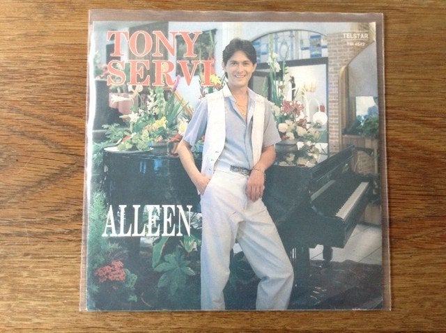single tony servi, Cd's en Dvd's, 7 inch, Ophalen of Verzenden, Beschermende buitenhoes, Nederlandstalig