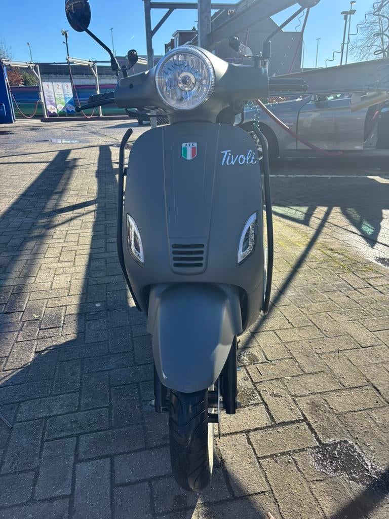JTC Tivioli, Fietsen en Brommers, Scooters | Vespa, Zo goed als nieuw, Overige modellen, Klasse A (25 km/u), Benzine, Ophalen of Verzenden