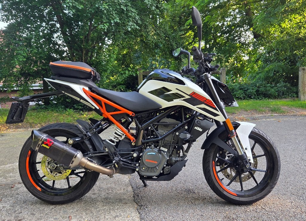 KTM duke 125, Motos, ABS, Occasion, Permis Moto A1 minimum, Particulier