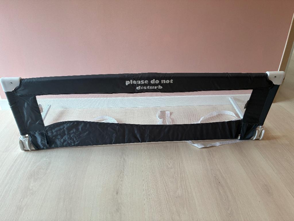 valbescherming bed (reisversie), Kinderen en Baby's, Ophalen, Zo goed als nieuw, Minder dan 140 cm, Matras