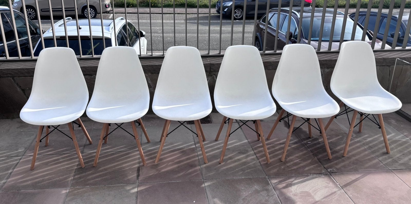 6 Witte stoelen, Huis en Inrichting, Ophalen, Gebruikt, Wit, Vijf, Zes of meer stoelen