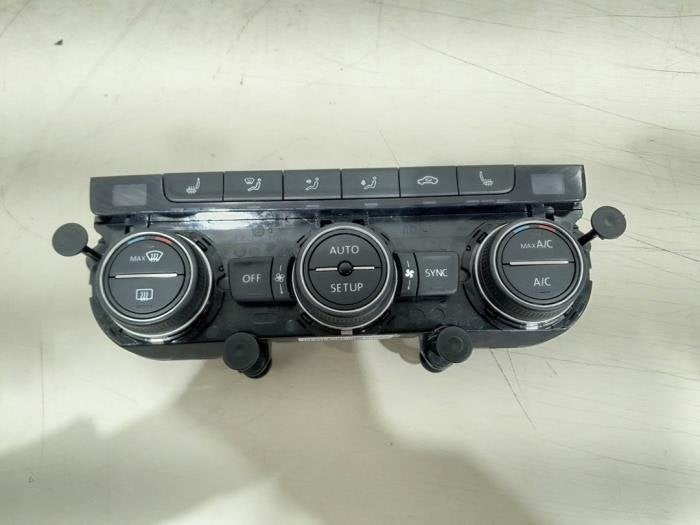 Panneau de commandes chauffage d'un Volkswagen Golf, Volkswagen, -, 3 mois de garantie, Utilisé