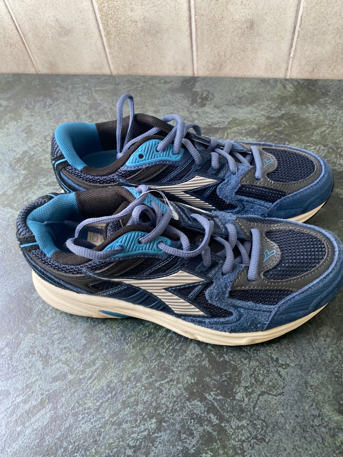 Diadora mythos sneaker maat 38, Blauw, Nieuw, Ophalen of Verzenden, Sneakers