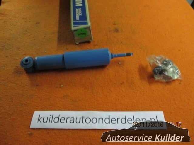 Nieuwe schokdemper voorzijde Lada Niva KYB, Auto-onderdelen, Lada, -, -, Nieuw