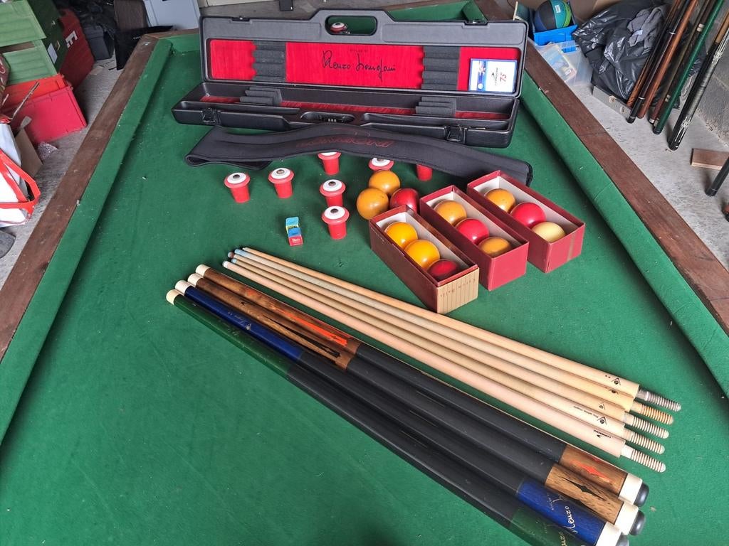 Biljartkeu 's, Sport en Fitness, Biljarten en Poolen, Ophalen, Zo goed als nieuw, Keu of Ballen