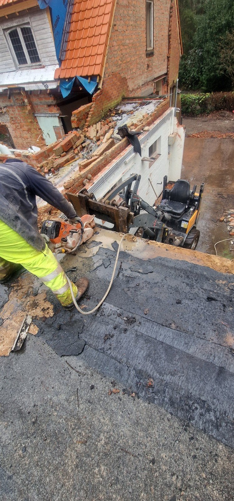 Sloopwerken en poutrel plaatsen werken. 0465784727, Ophalen of Verzenden