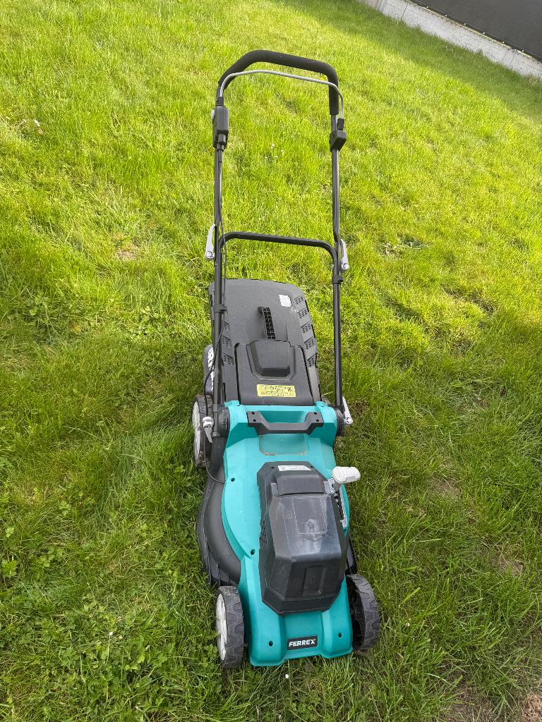 Ferrex accumaaier, Tondeuses à gazon sur batterie, Tondeuse rotative, 40 à 49 cm, Enlèvement