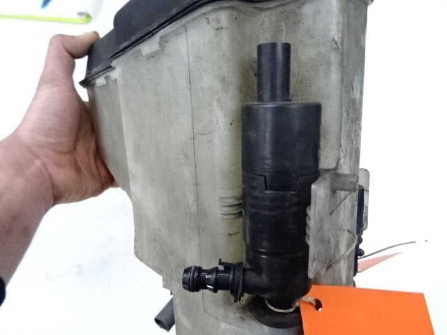 LAVE-GLACE POMPE AVANT BMW 3 serie Touring (E46 / 3), Autos : Pièces & Accessoires, Mevr. I. Hauben, Utilisé, BMW, Rue de l'Espoir 34 34
4030  GRIVEGNÉE, BE