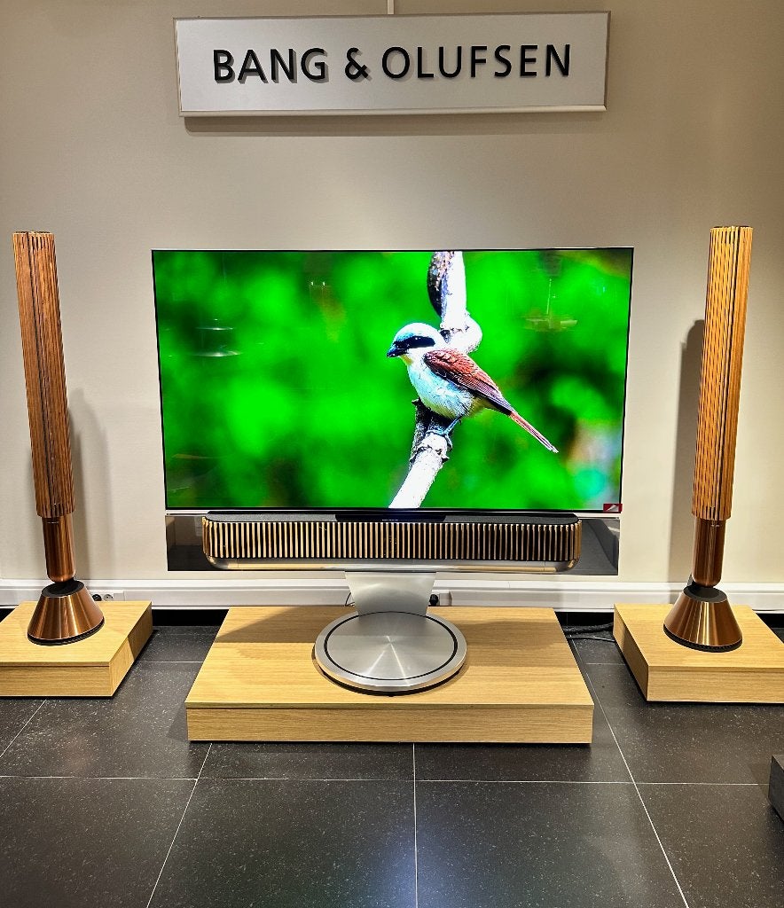 Bang & Olufsen Beovision Theatre 65 + LG65" G5 Oled 4K - B&O, TV, Hi-fi & Vidéo, Info@bang-olufsen.dk, Comme neuf, Enlèvement