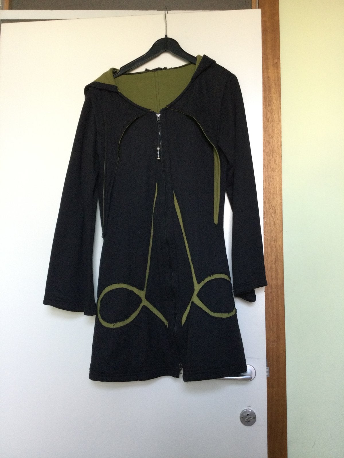 Jas alternatieve stijl, Enlèvement, Comme neuf, Taille 38/40 (M), Noir