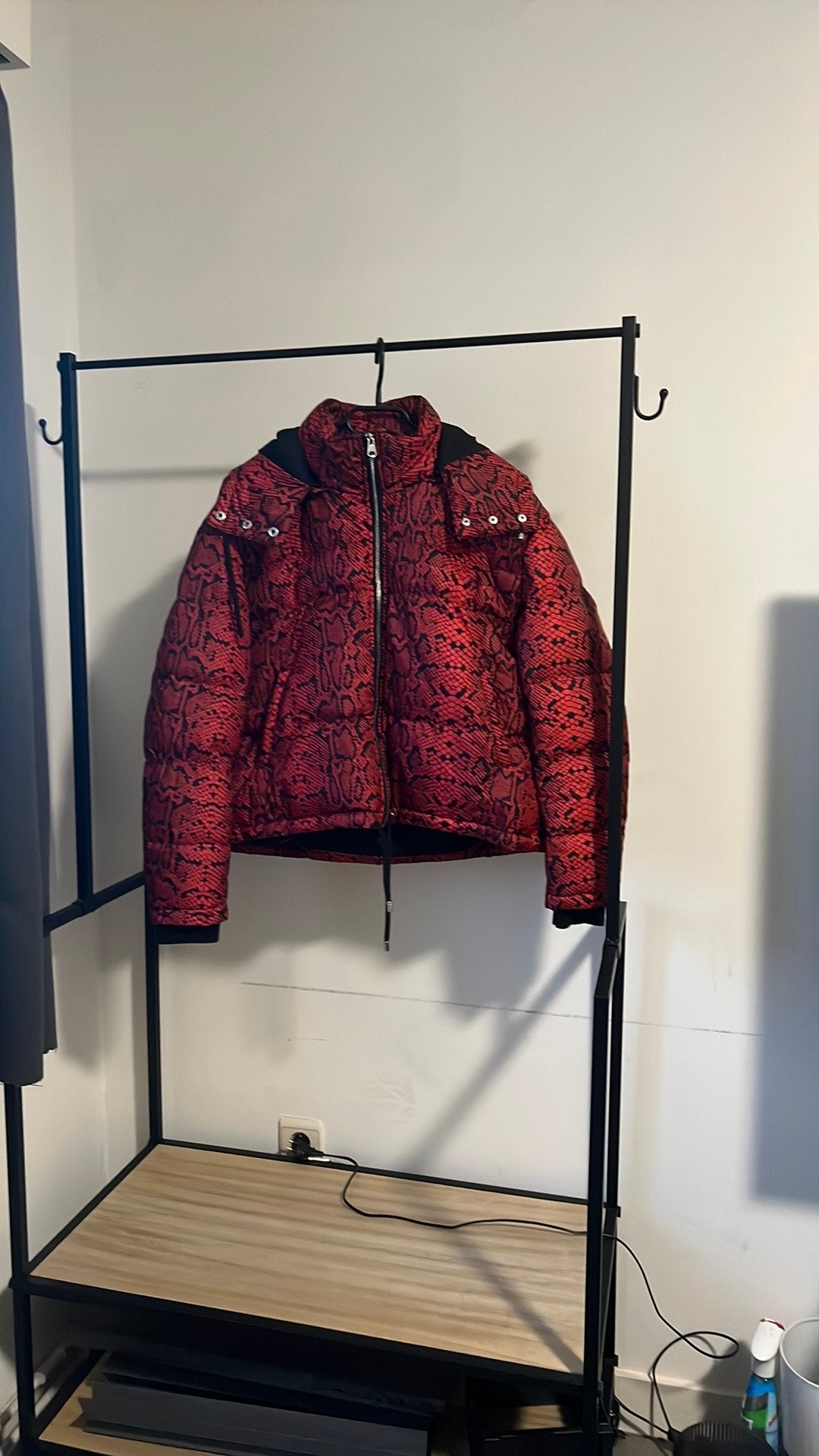 Winterjas rood m/L, Ophalen, Zo goed als nieuw, Rood