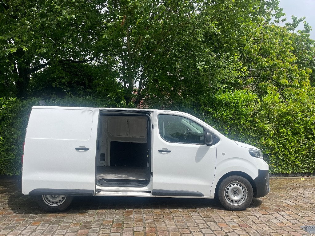 TOYOTA PROACE 2022 2L Airco caméra 88000km, Auto's, Toyota, Euro 6, Regensensor, ProAce, Bedrijf