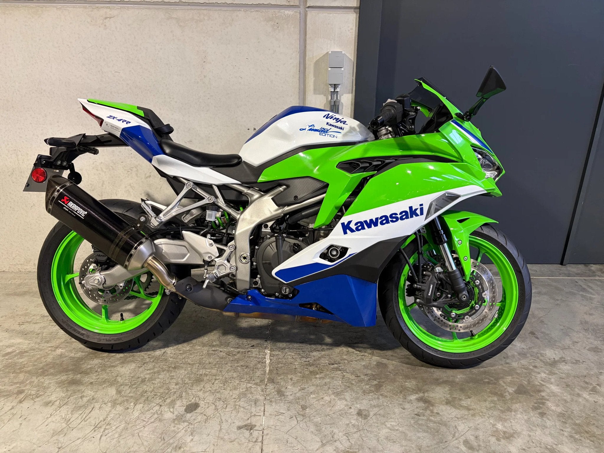 Kawasaki ZX4RR 40th Anniversary edition in performance trim, Entreprise, Plus de 35 kW, Super Sport, 400 cm³