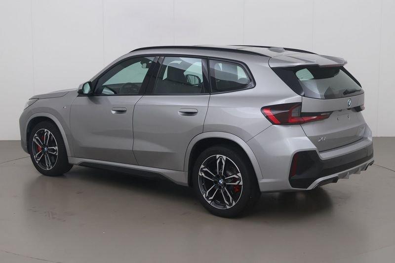 BMW X1 1.5ia sdrive18 136 AT, Gebruikt, Bedrijf, 5 zetels, 5 deurs