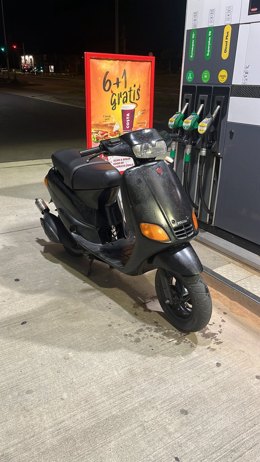 Piaggio zip type 3 kappenset, Ophalen, Zo goed als nieuw