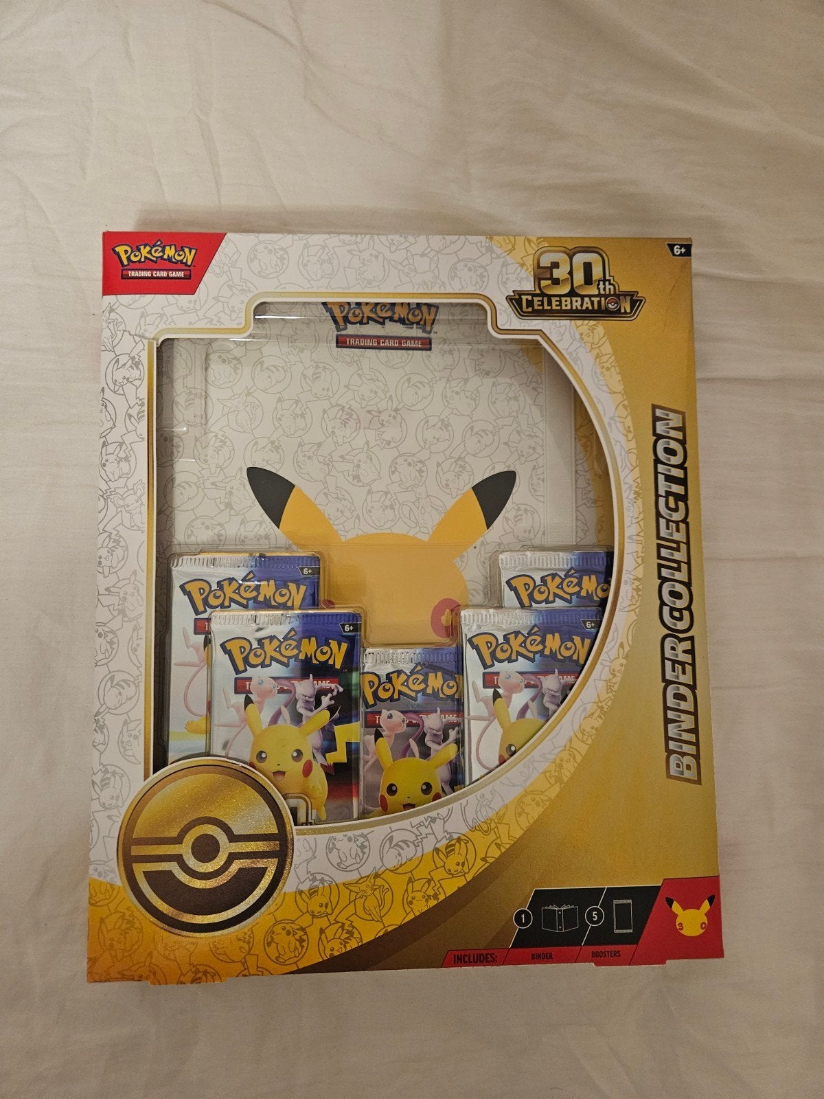 Pokémon 30th Celebration binder collection, Ophalen of Verzenden, Nieuw, Boosterbox, Foil
