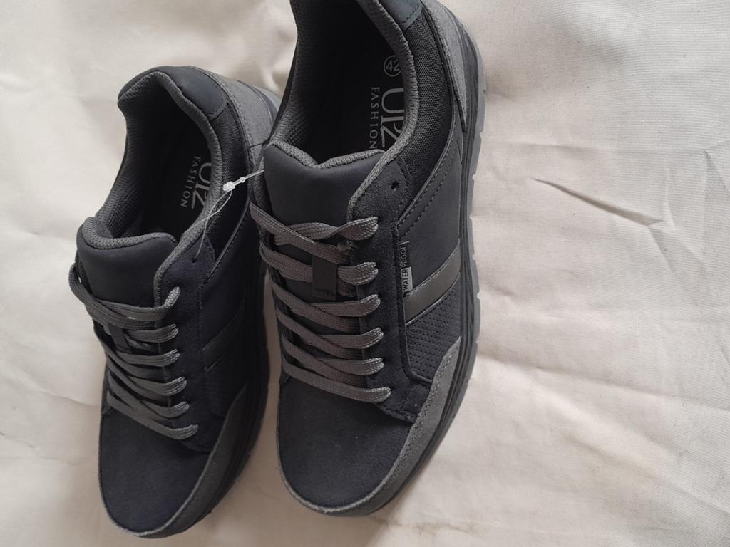 Wandel schoenen nieuwe, Ophalen, Schoenen