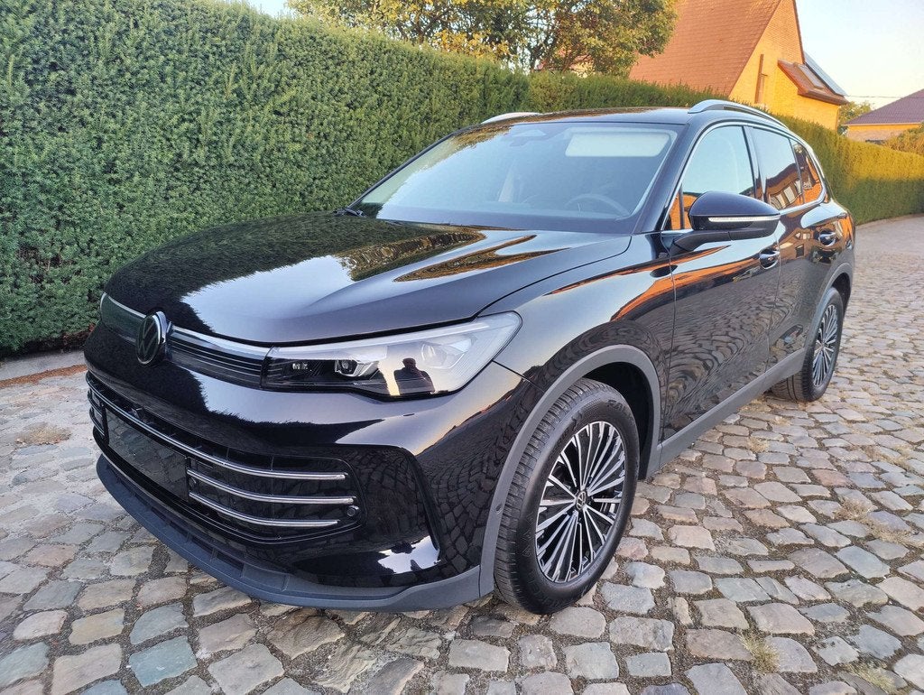Volkswagen Tiguan Tiguan 1.5 eTSI OPF DSG Elegance 360° Cam, Auto's, 4 cilinders, Alcantara, Bedrijf, 5 zetels