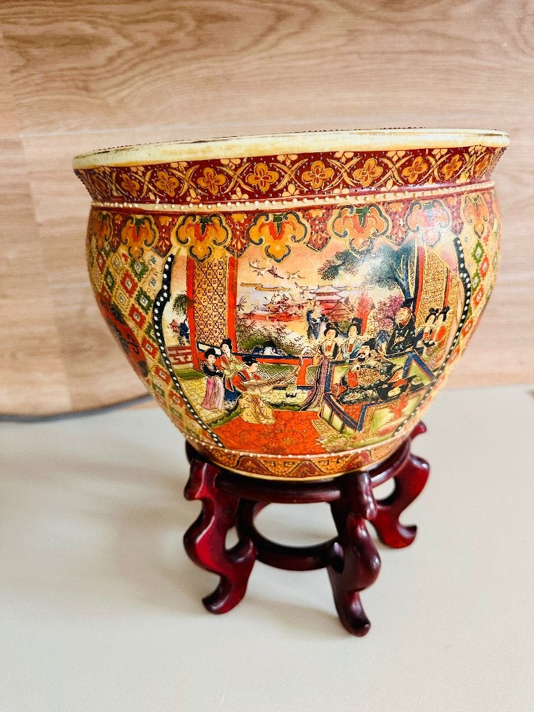 Vase chinois antique, Enlèvement