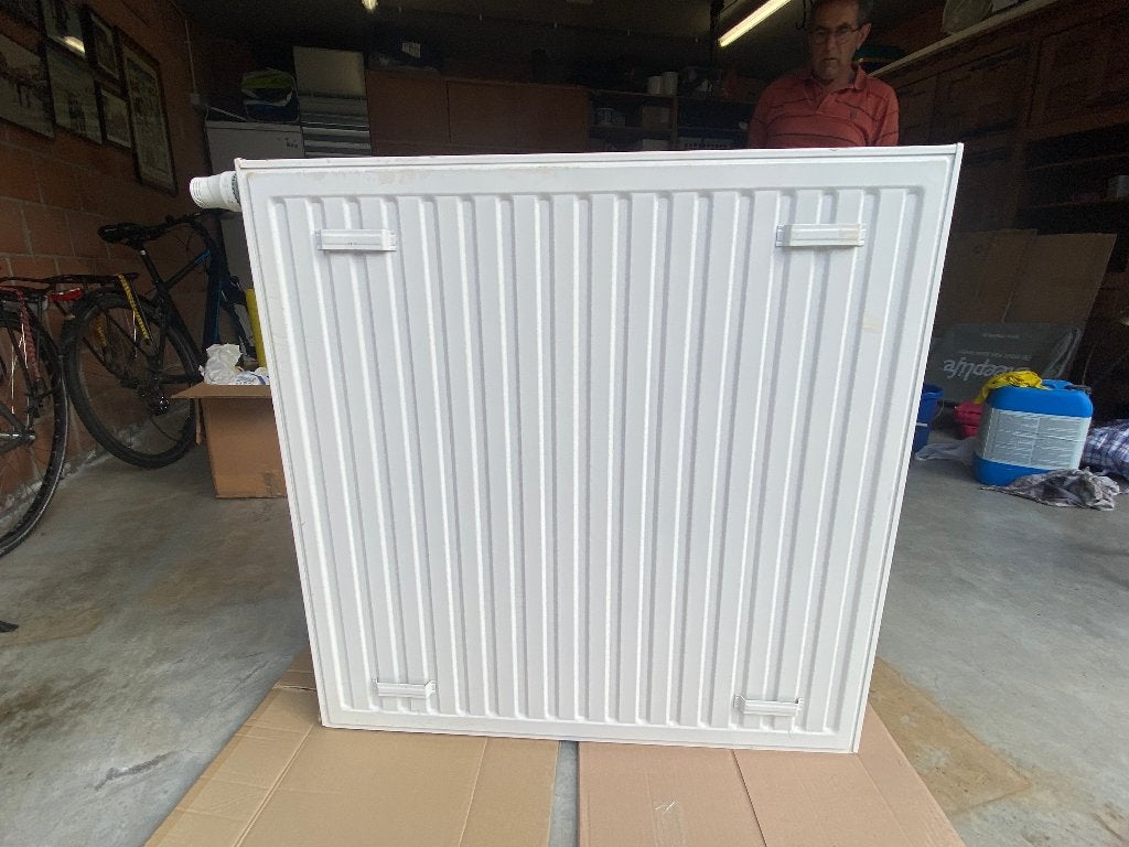 Radiator wit, Doe-het-zelf en Bouw, Ophalen, Hoog rendement (Hr), Radiator, Zo goed als nieuw