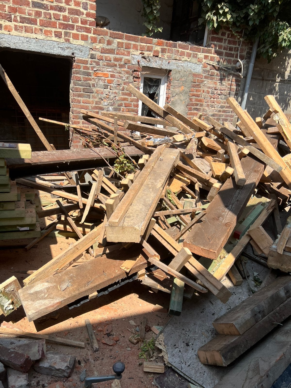 Gratis brandhout, Ophalen