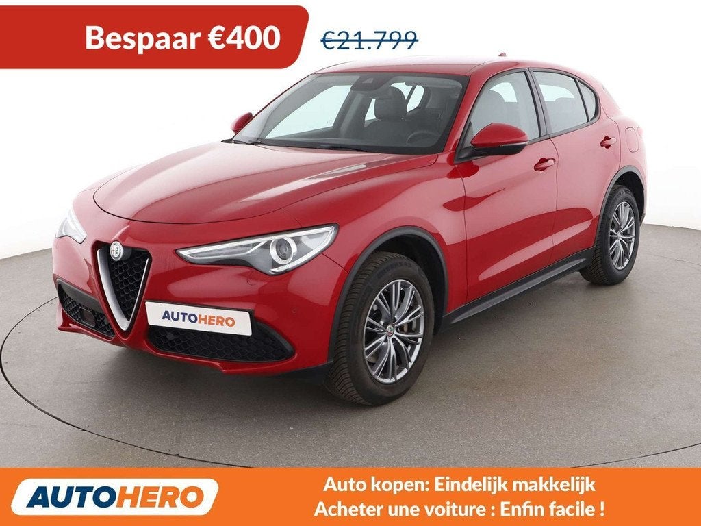 Alfa Romeo Stelvio 2.0 Turbo Super Q4 (bj 2020, automaat), Auto's, Automaat, 5 zetels, SUV of Terreinwagen, Rood