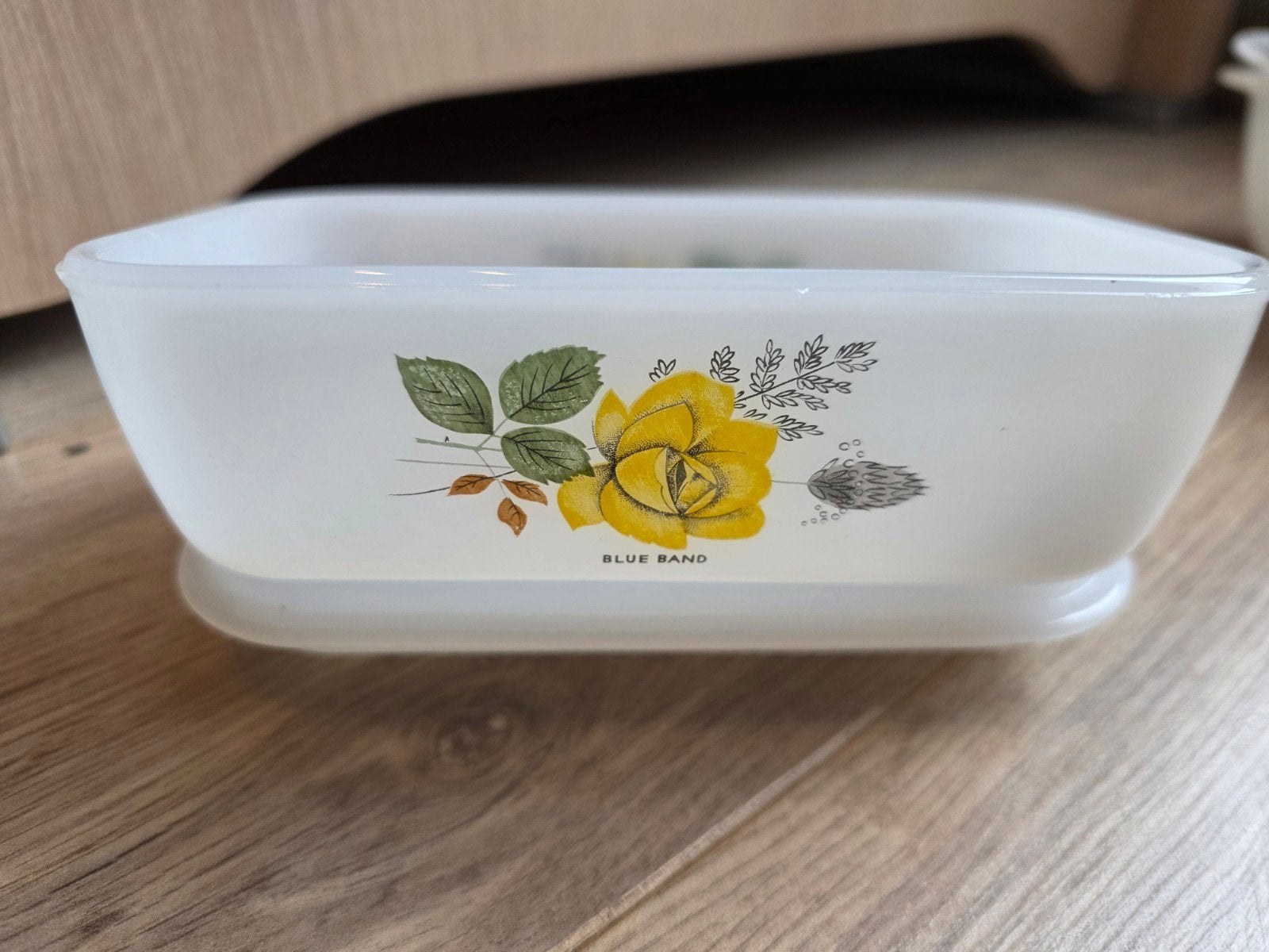 Botervloot in melkglas van Arcopal voor Blue Band, Ophalen of Verzenden