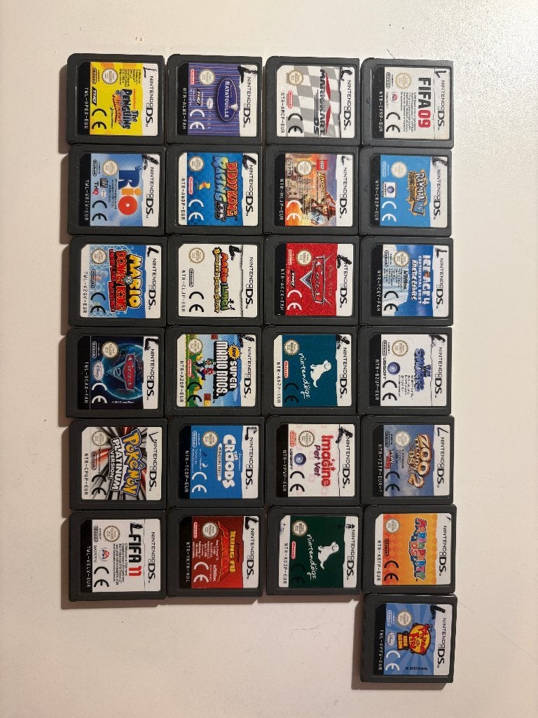 25 Nintendo DS Games, Ophalen of Verzenden, Zo goed als nieuw