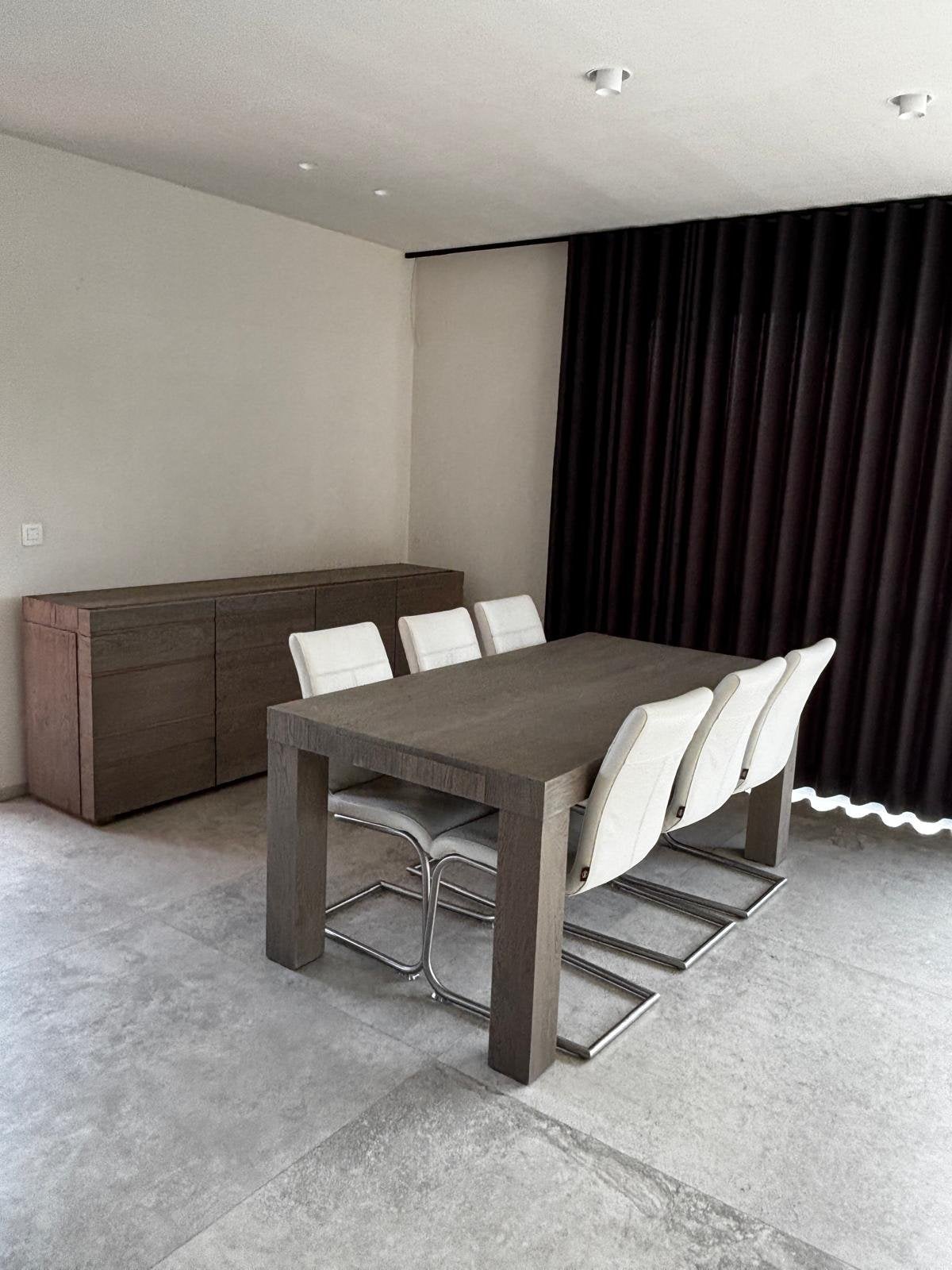 Table à manger avec 6 chaises (Henders & Hazel), 150 à 200 cm, Cinq personnes ou plus, Comme neuf, Enlèvement