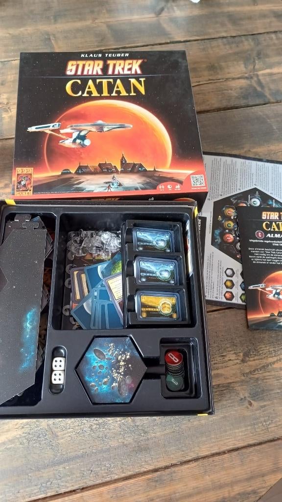 bordspel nieuw Catan Star Trek van 999 games, Hobby en Vrije tijd, Een of twee spelers, Ophalen of Verzenden, Nieuw, 999 games