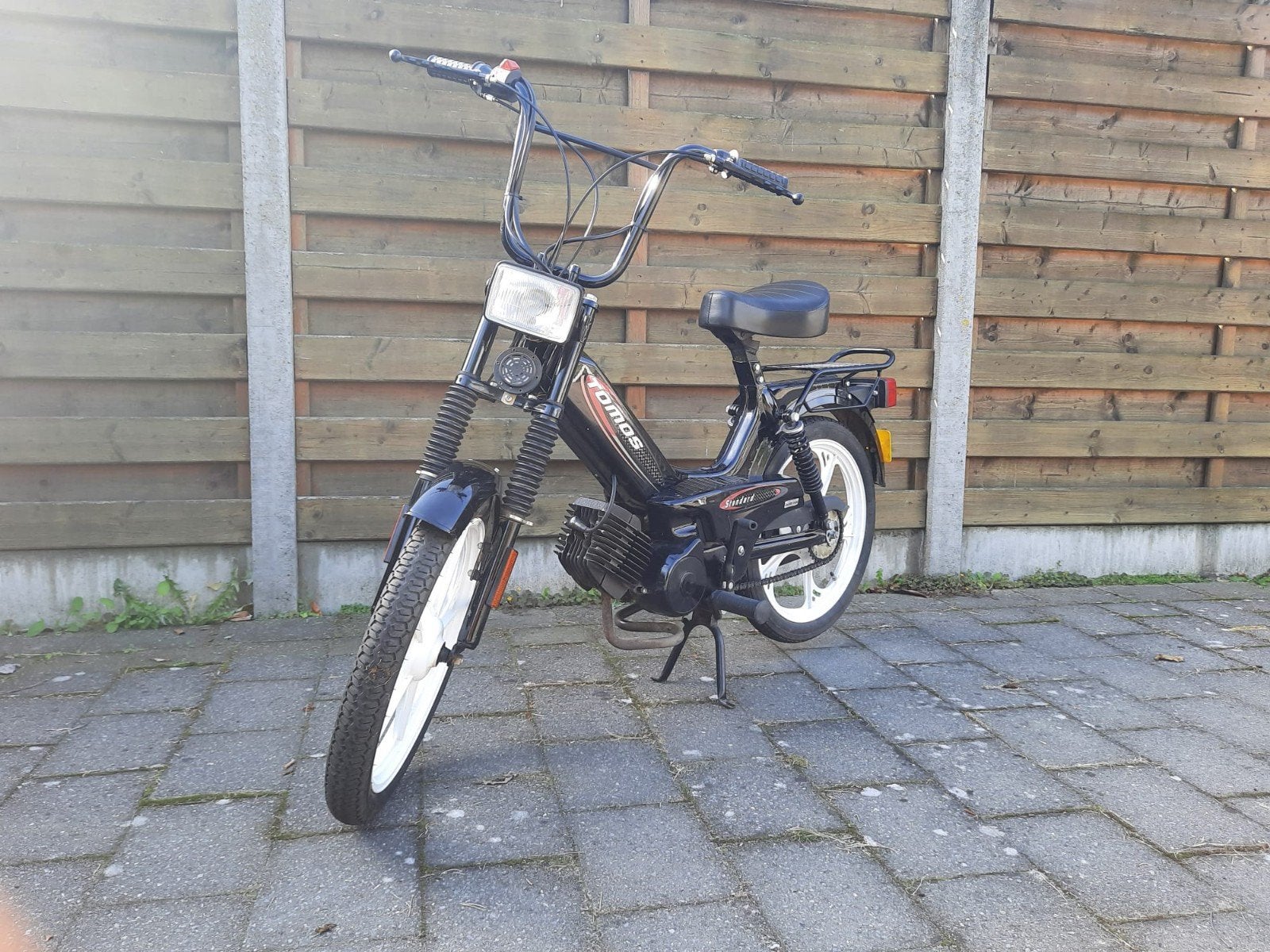 unieke tomos standaard (2006), Fietsen en Brommers, Ophalen, Klasse A (25 km/u), 2 versnellingen, 50 cc
