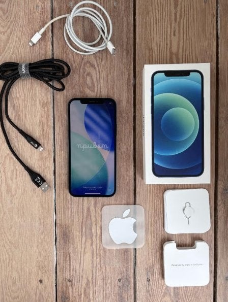 Apple iPhone 12 (128 gb) met accessoires en originele doos, Télécoms, Téléphonie mobile | Apple iPhone, Comme neuf, 128 GB, Sans abonnement