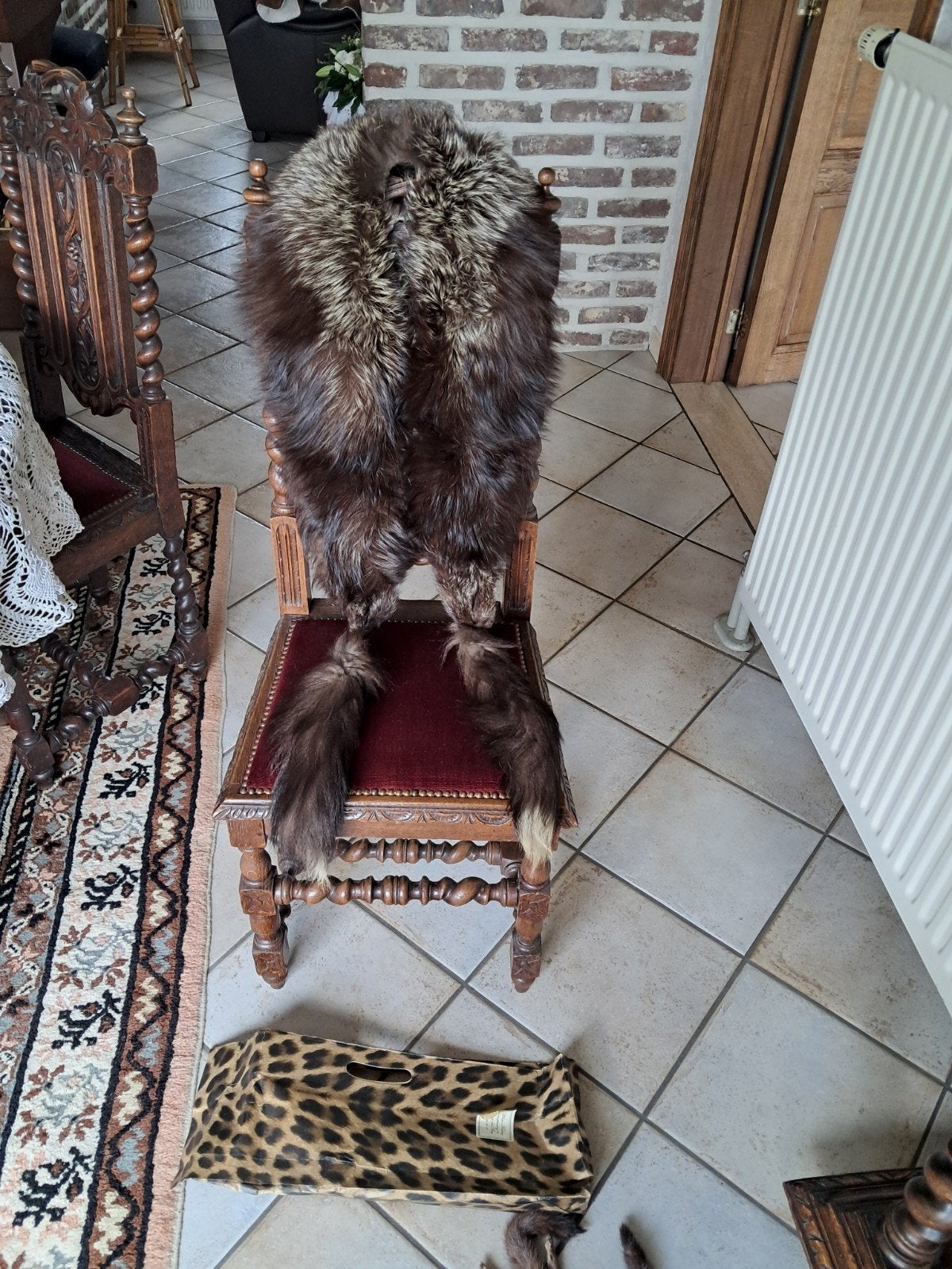 Nerts sjaaltjes, Ophalen