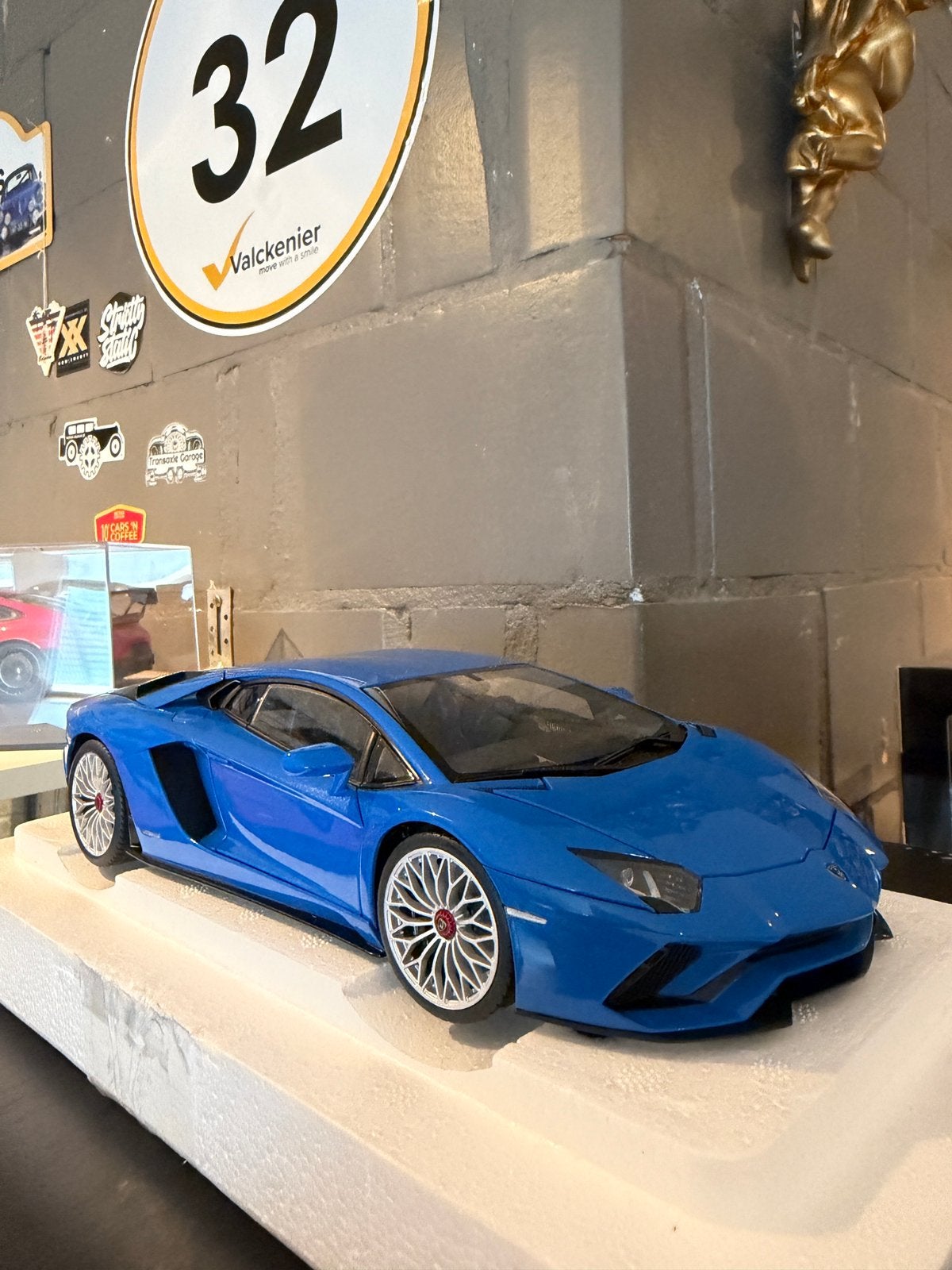 AutoArt Lamborghini Aventador S, Hobby en Vrije tijd, Ophalen of Verzenden, Zo goed als nieuw, Autoart