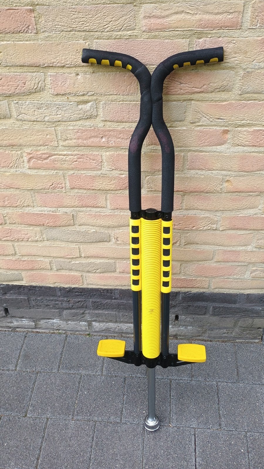 pogostick, Ophalen