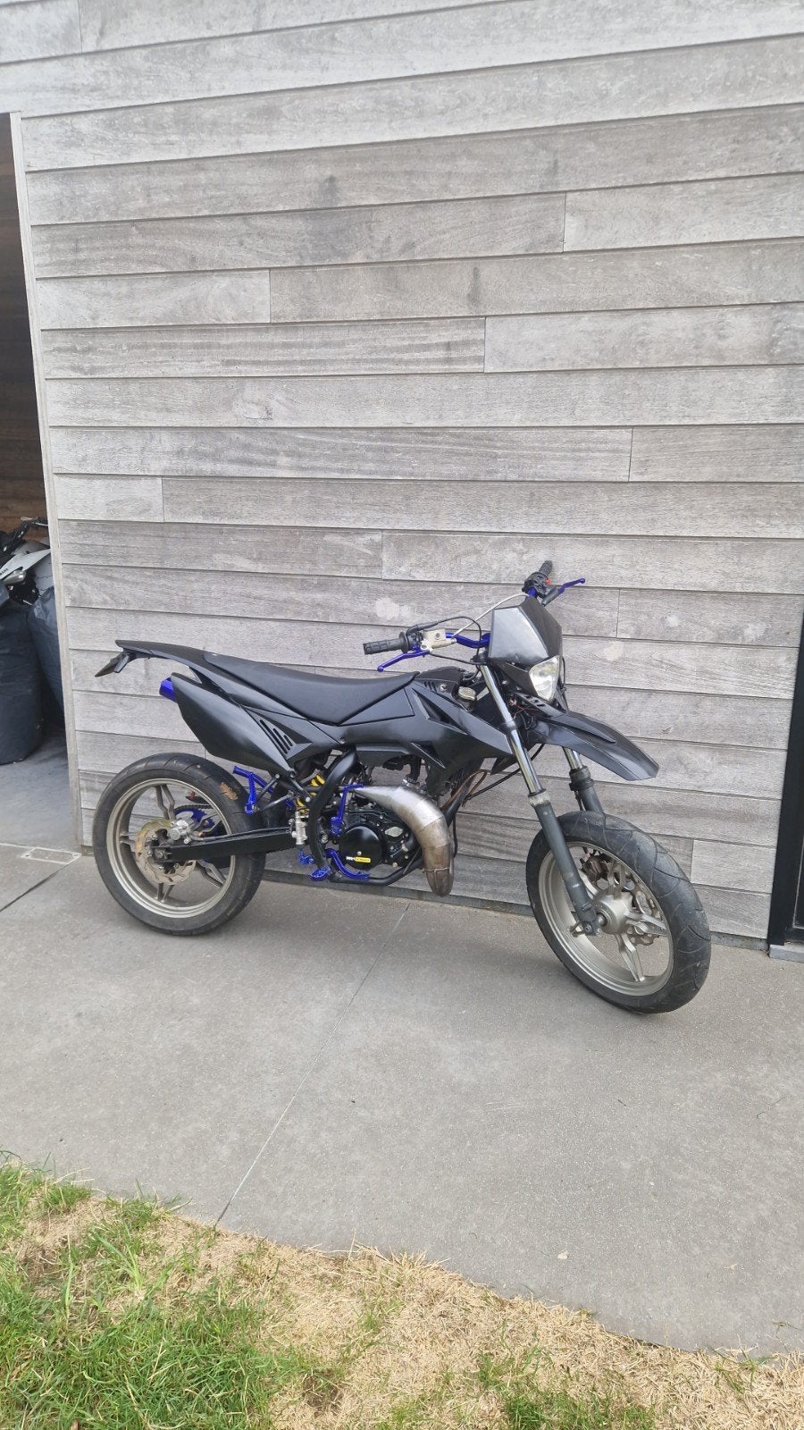 Beta RR50, Enlèvement