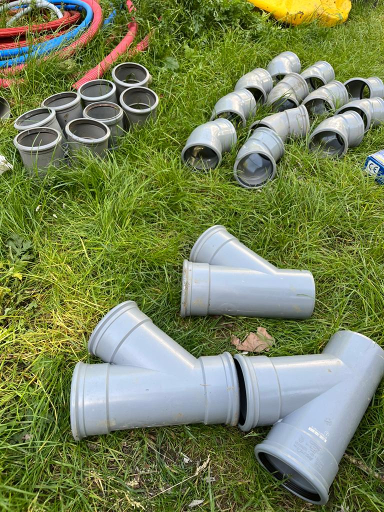 PVC Verbindingstukken grijs afvoerbuis 110mm, Ophalen, Zo goed als nieuw