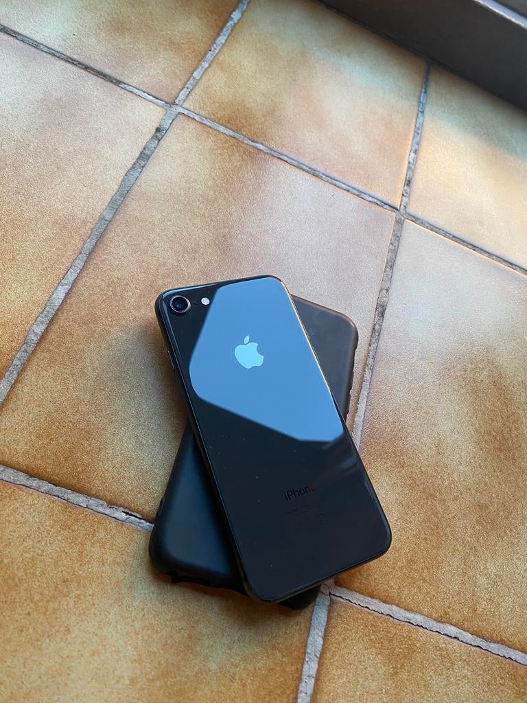 iPhone 8, Telecommunicatie, Mobiele telefoons | Apple iPhone, Ophalen of Verzenden, Zo goed als nieuw, IPhone 8