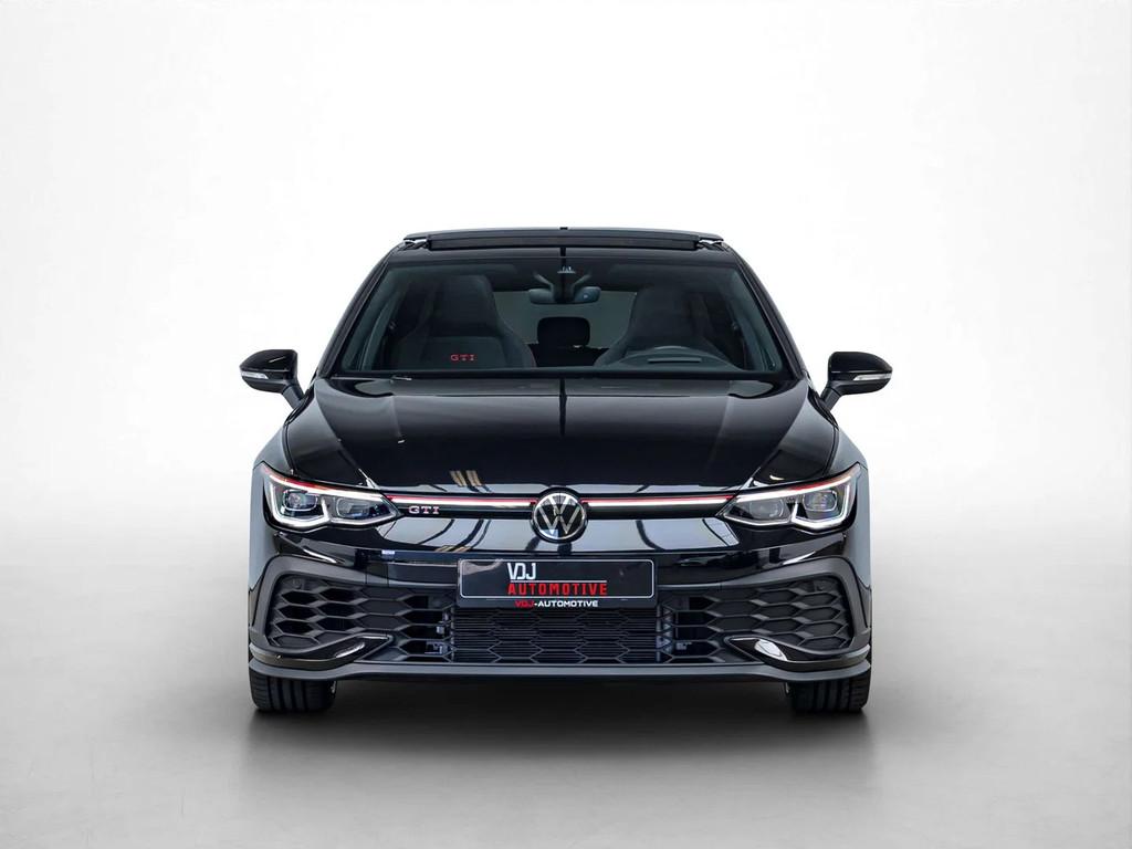 Volkswagen Golf GTI CLUBSPORT|AKRAPOVIC|H&K|HEAD-UP|PANO|IQL, Auto's, Volkswagen, Automaat, Gebruikt, 1984 cc, Alcantara