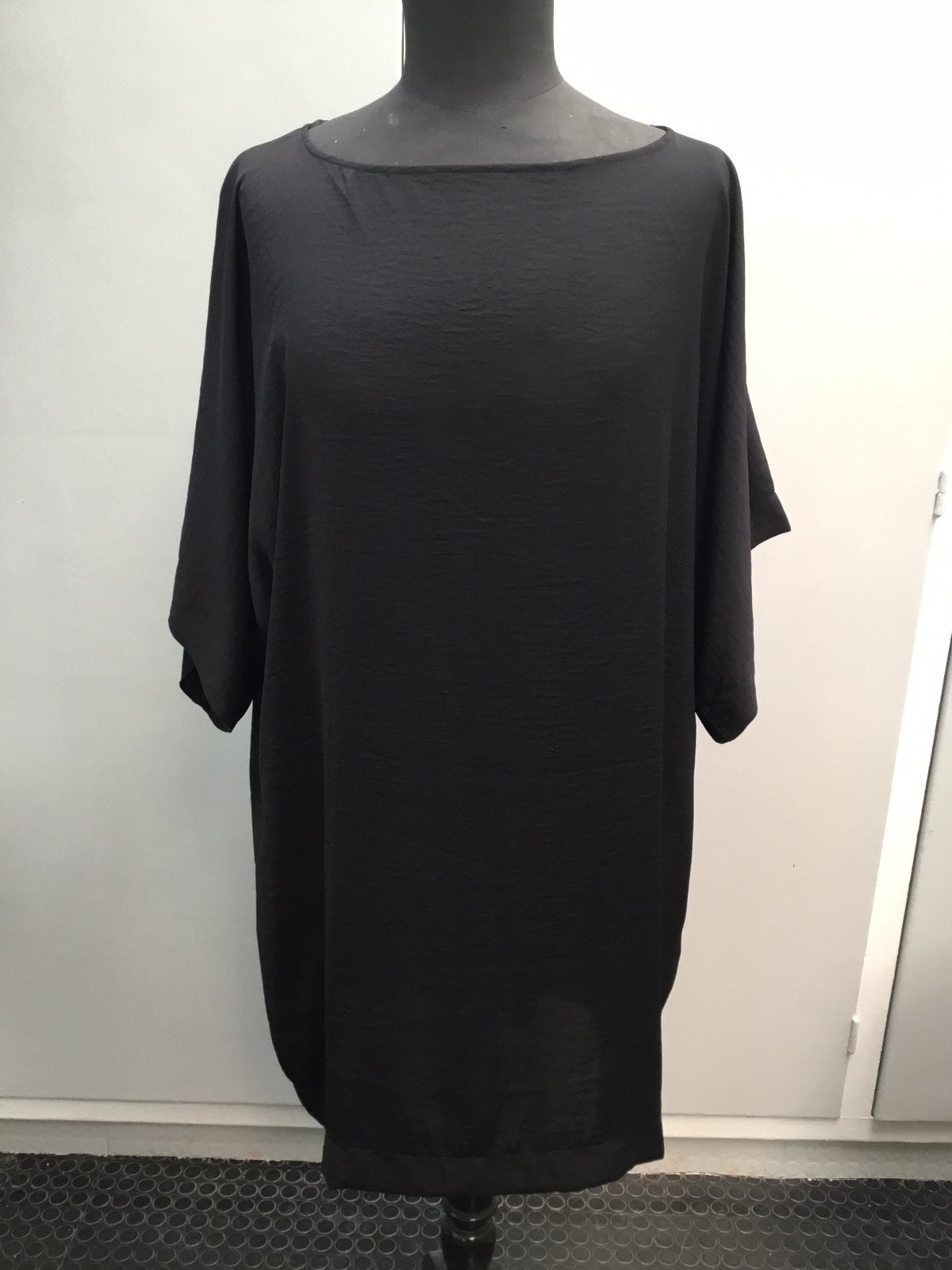 Zwart los kleedje Vila maat medium, Kleding | Dames, Maat 38/40 (M), Zwart, Ophalen of Verzenden, Zo goed als nieuw
