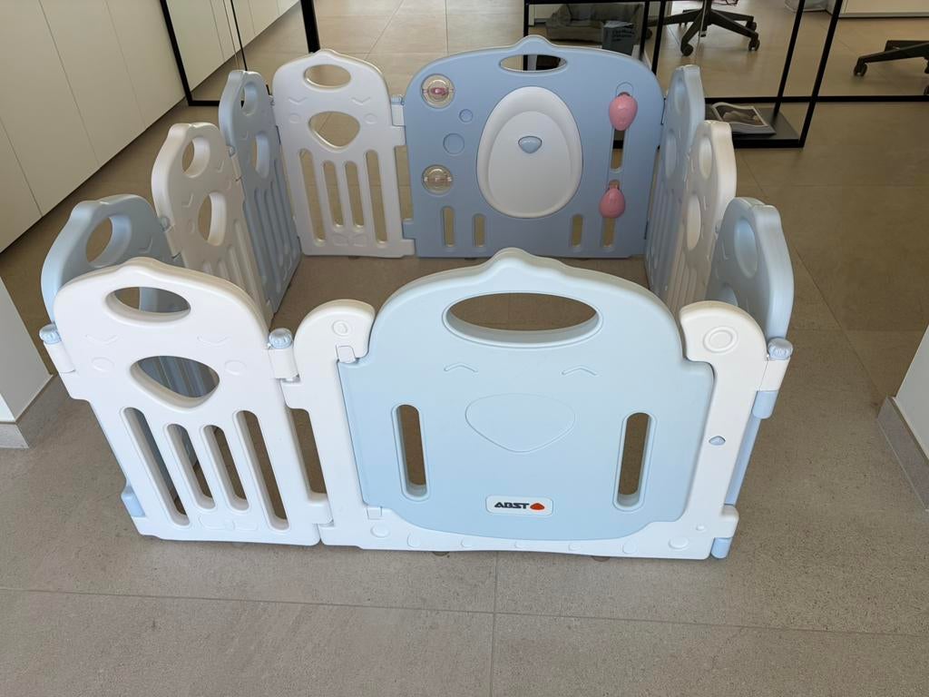 Grondbox in kunststof perfecte staat!, Kinderen en Baby's, Babyparken, Ophalen, Zo goed als nieuw