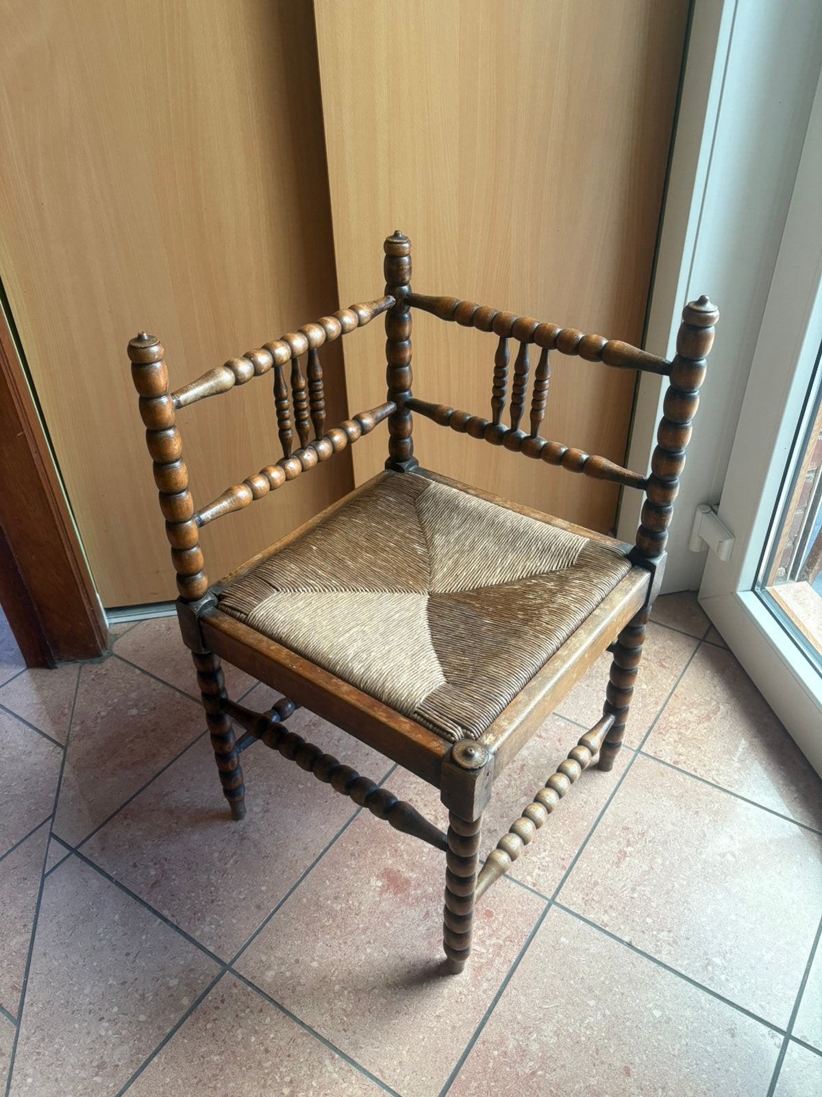 Charmante chaise d'angle ancienne « Coin de feu », Enlèvement