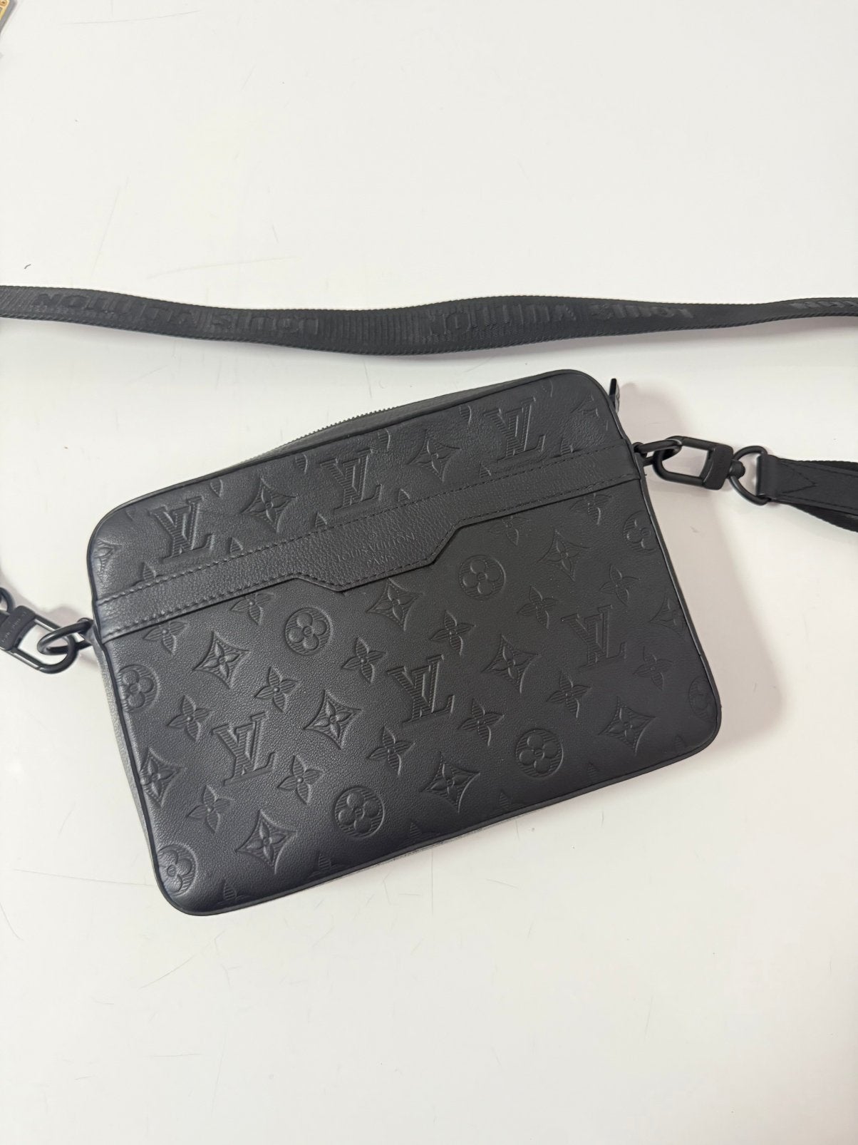Sacoche Louis vuitton, Autres marques, Cuir, Comme neuf, Enlèvement