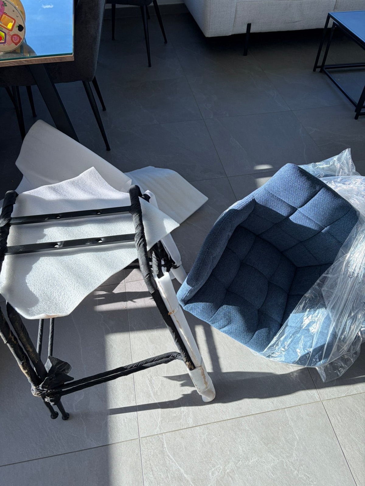 Chaise haute, Enlèvement, Neuf